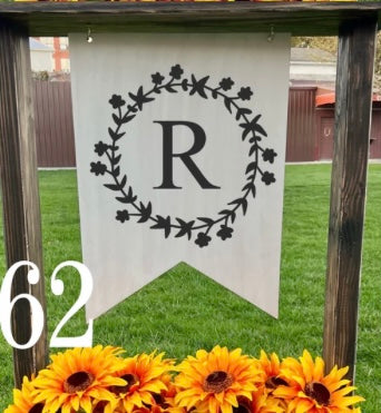 GARDEN FLAG PLANTER