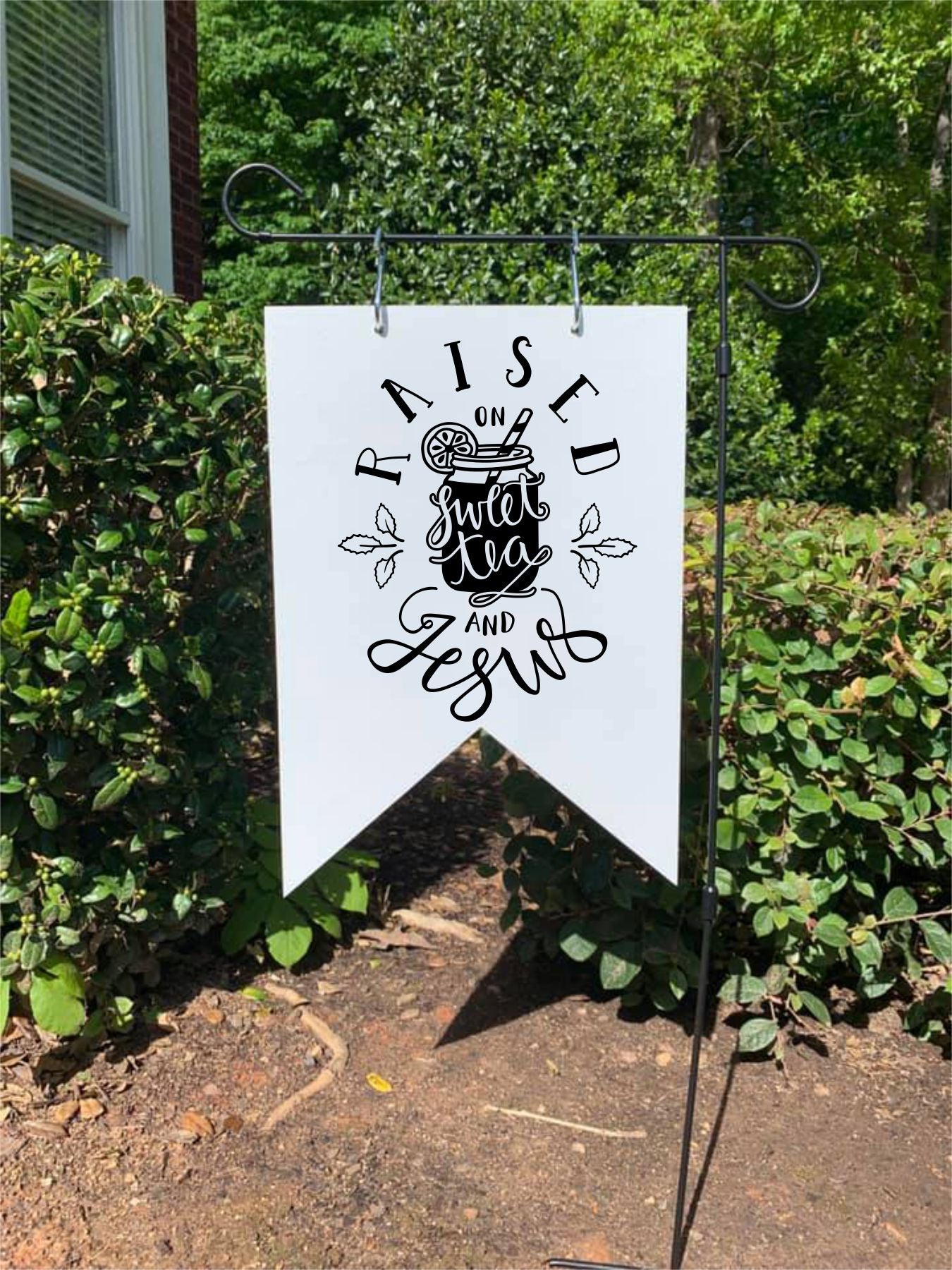 GARDEN FLAG PLANTER